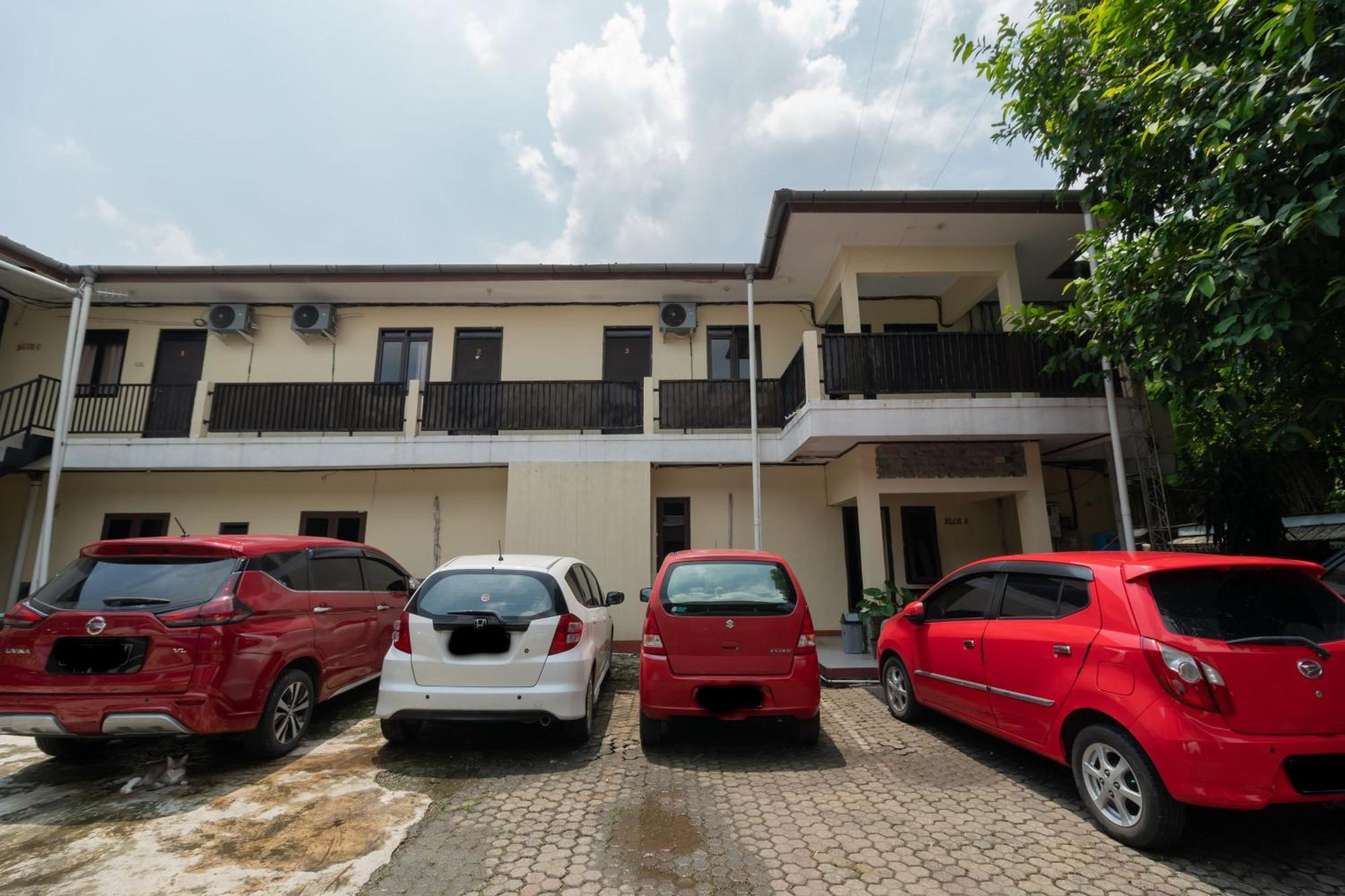 Reddoorz Near Pondok Indah Water Park Jakarta Luaran gambar